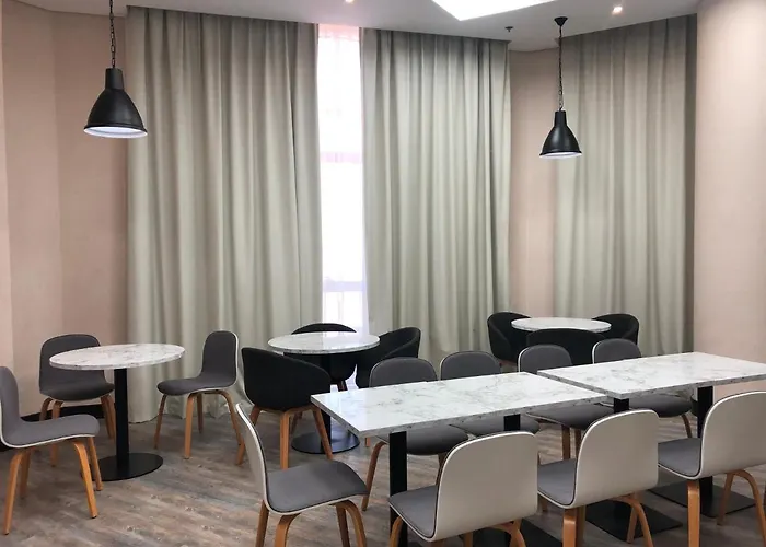 Time Express Hotel Al Khan